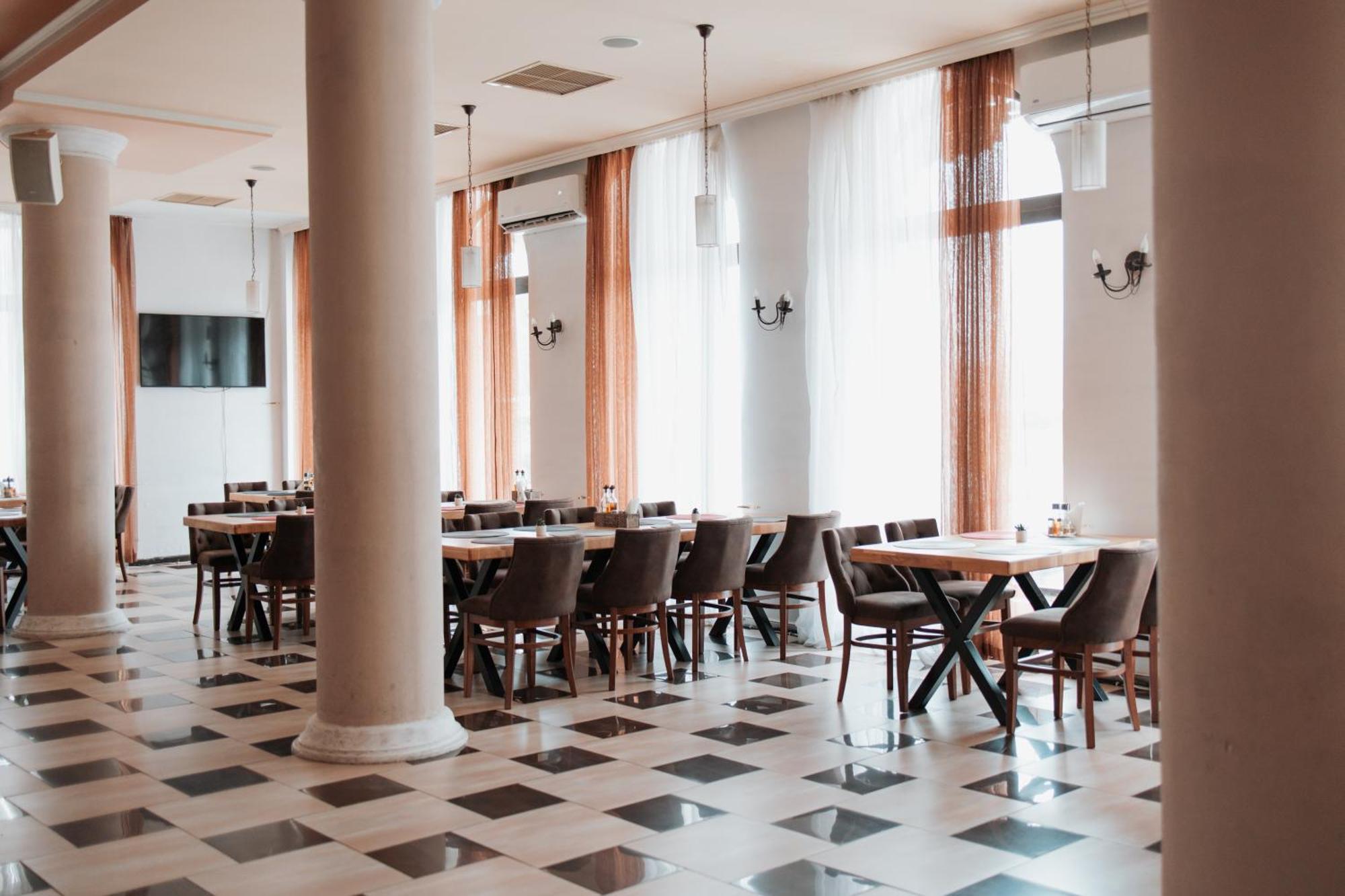 Hotel Neptun Видин Екстер'єр фото
