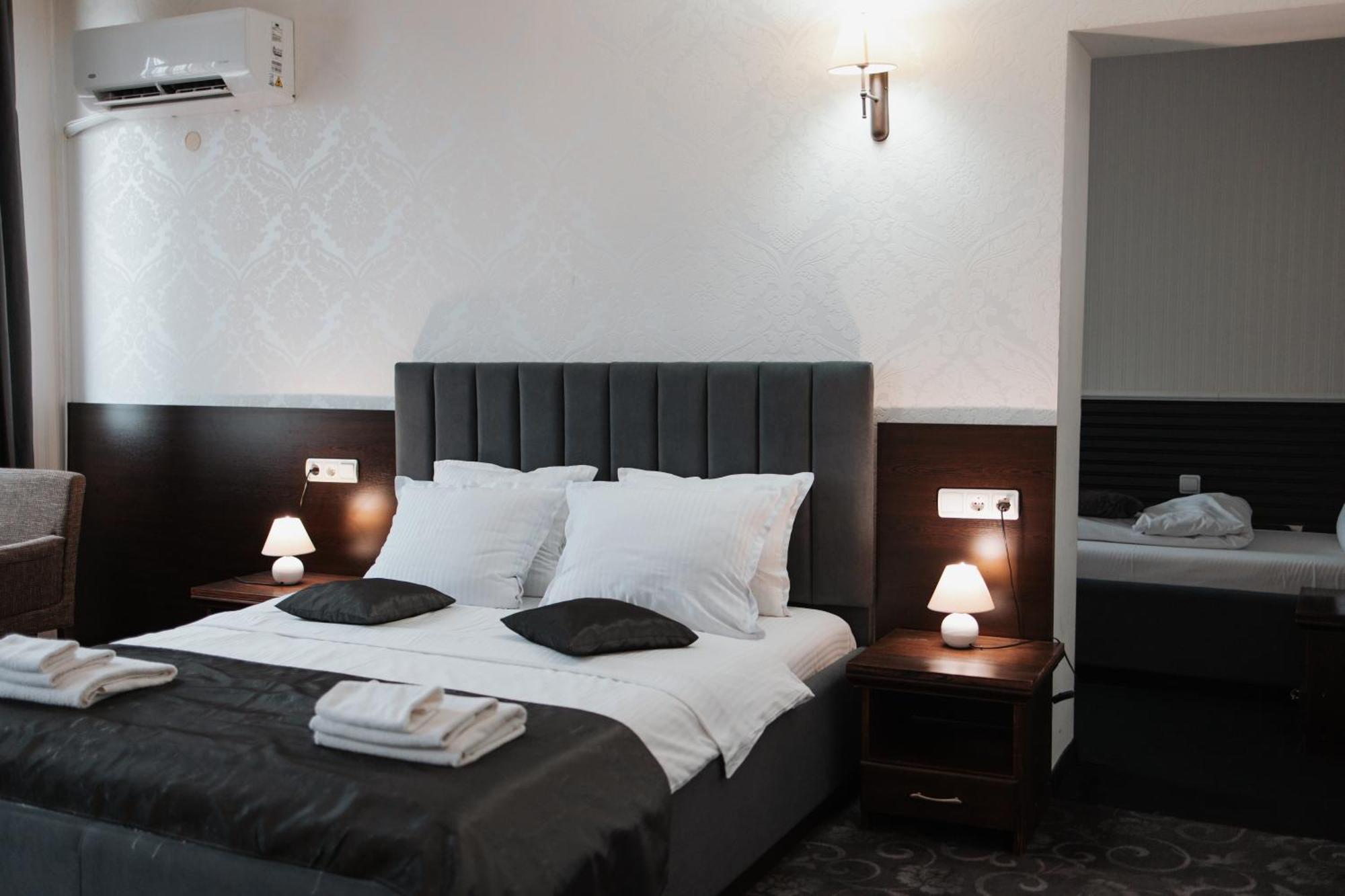 Hotel Neptun Видин Екстер'єр фото